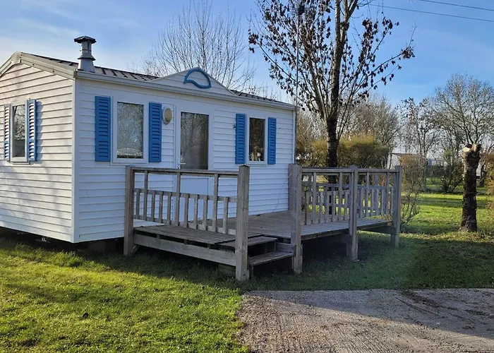 Campingplatz Mobil-home Cosy Avec Terrasse A - Api-1-52-1341 Puyravault (Vendee)
